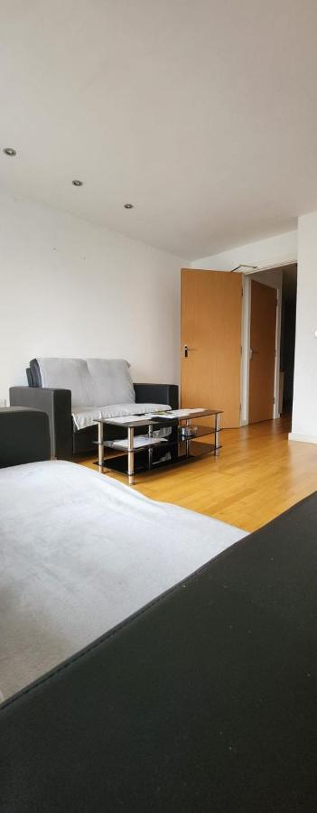 Shared Apartment - Walking From Leeds City Center Экстерьер фото