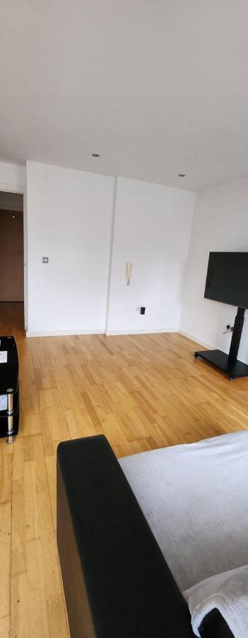 Shared Apartment - Walking From Leeds City Center Экстерьер фото