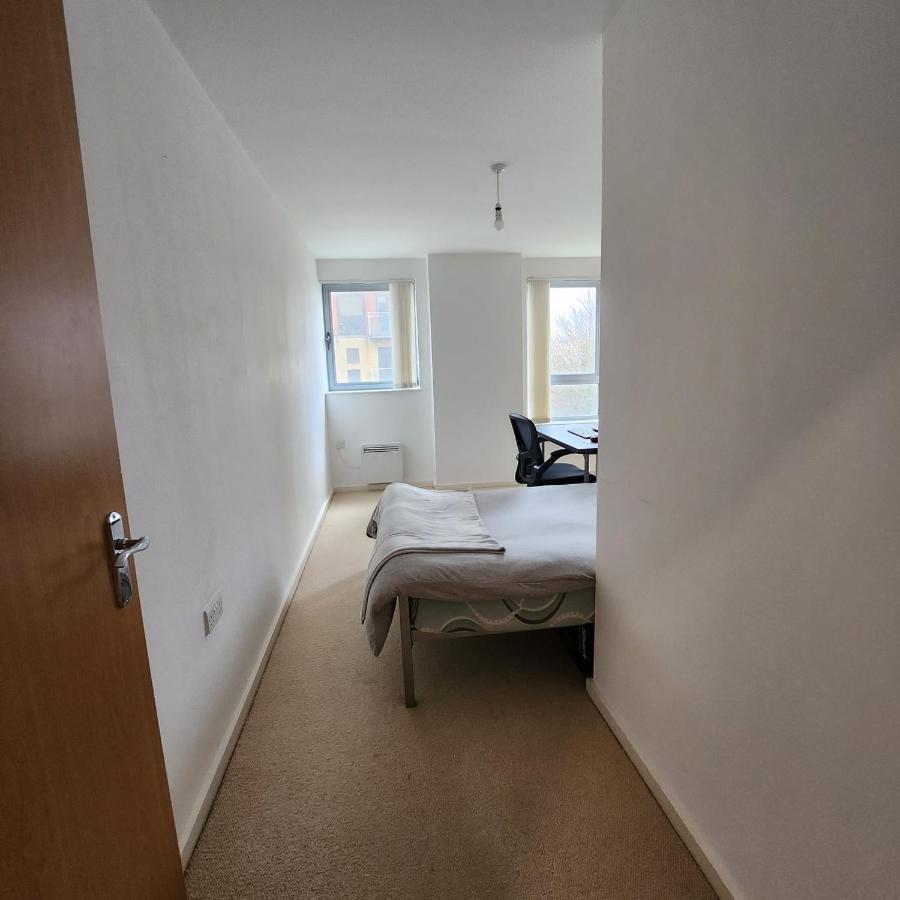 Shared Apartment - Walking From Leeds City Center Экстерьер фото