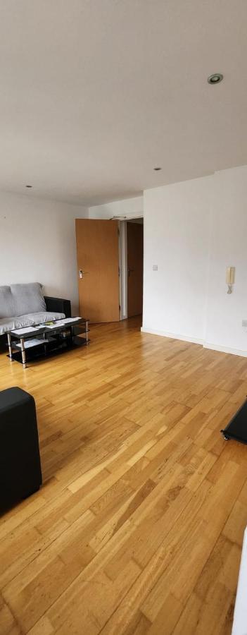 Shared Apartment - Walking From Leeds City Center Экстерьер фото